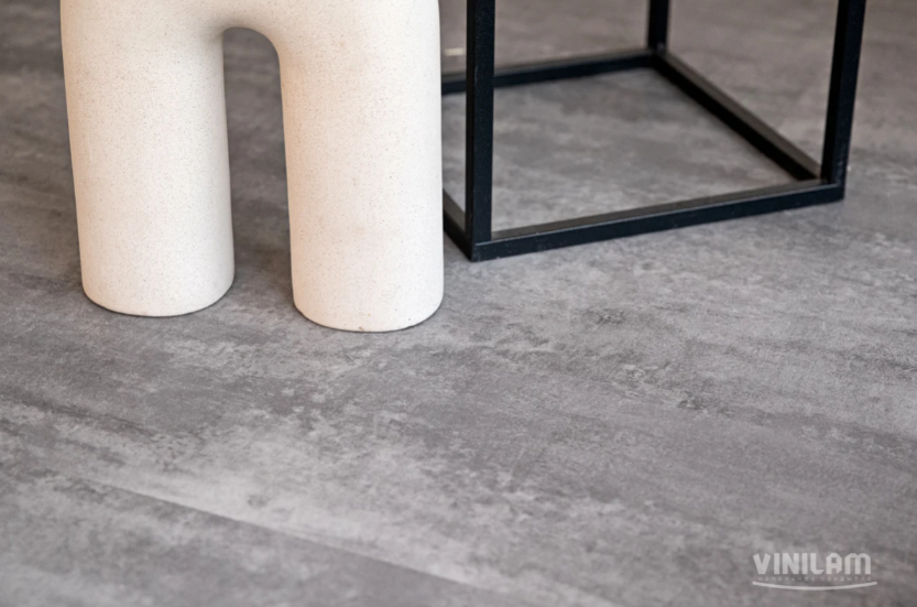 Плитка Vinilam CERAMO STONE 8 мм 71616 Цемент Серый (пробковая подложка)