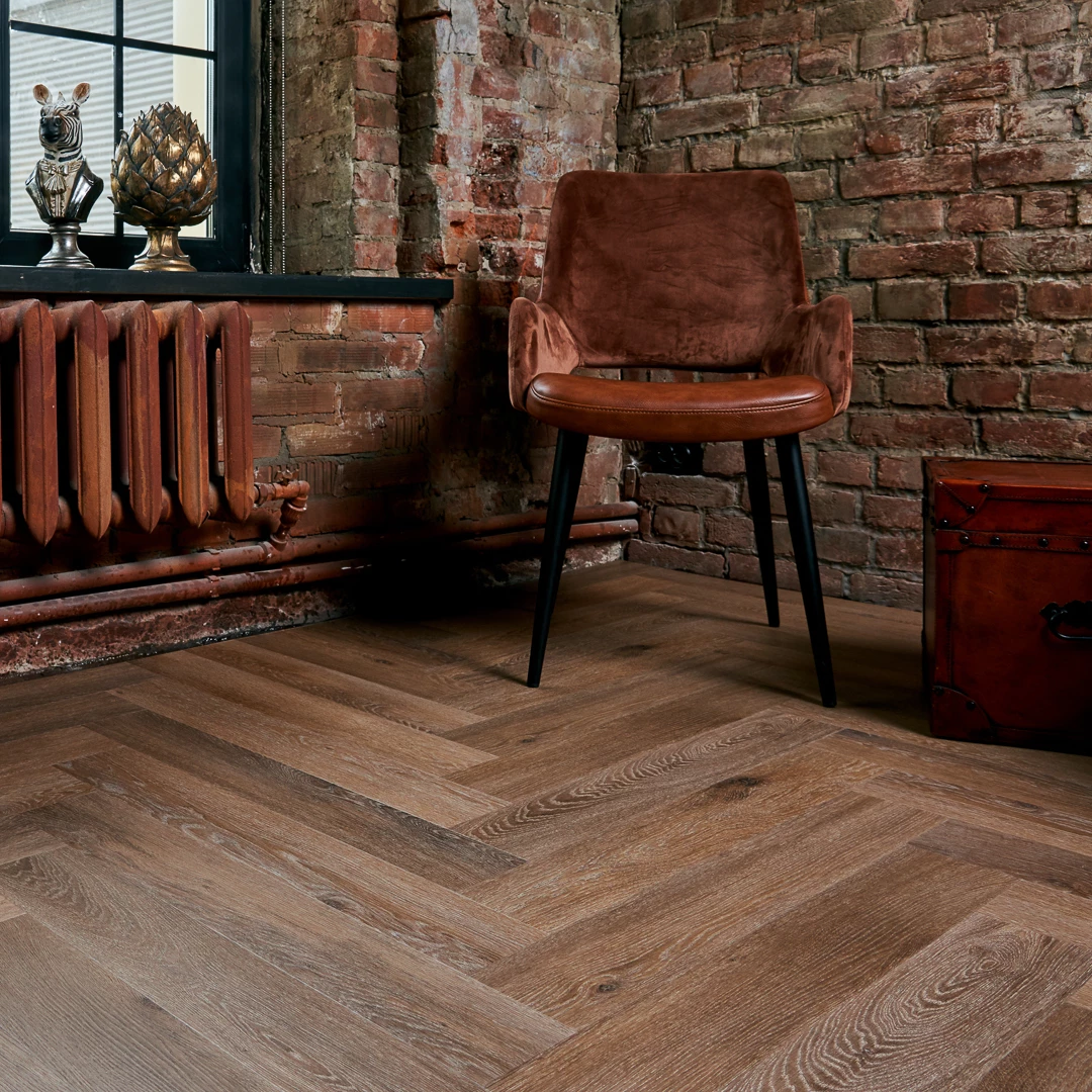 Плитка Vinilam PARQUET HERRINGBONE 6, 5 мм IS11199 Венецианский Паркет
