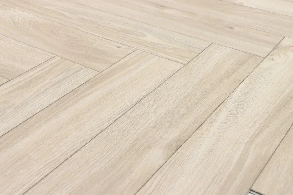 Плитка CronaFloor HERRINGBONE 4, 5 мм ДУБ НИЦЦА
