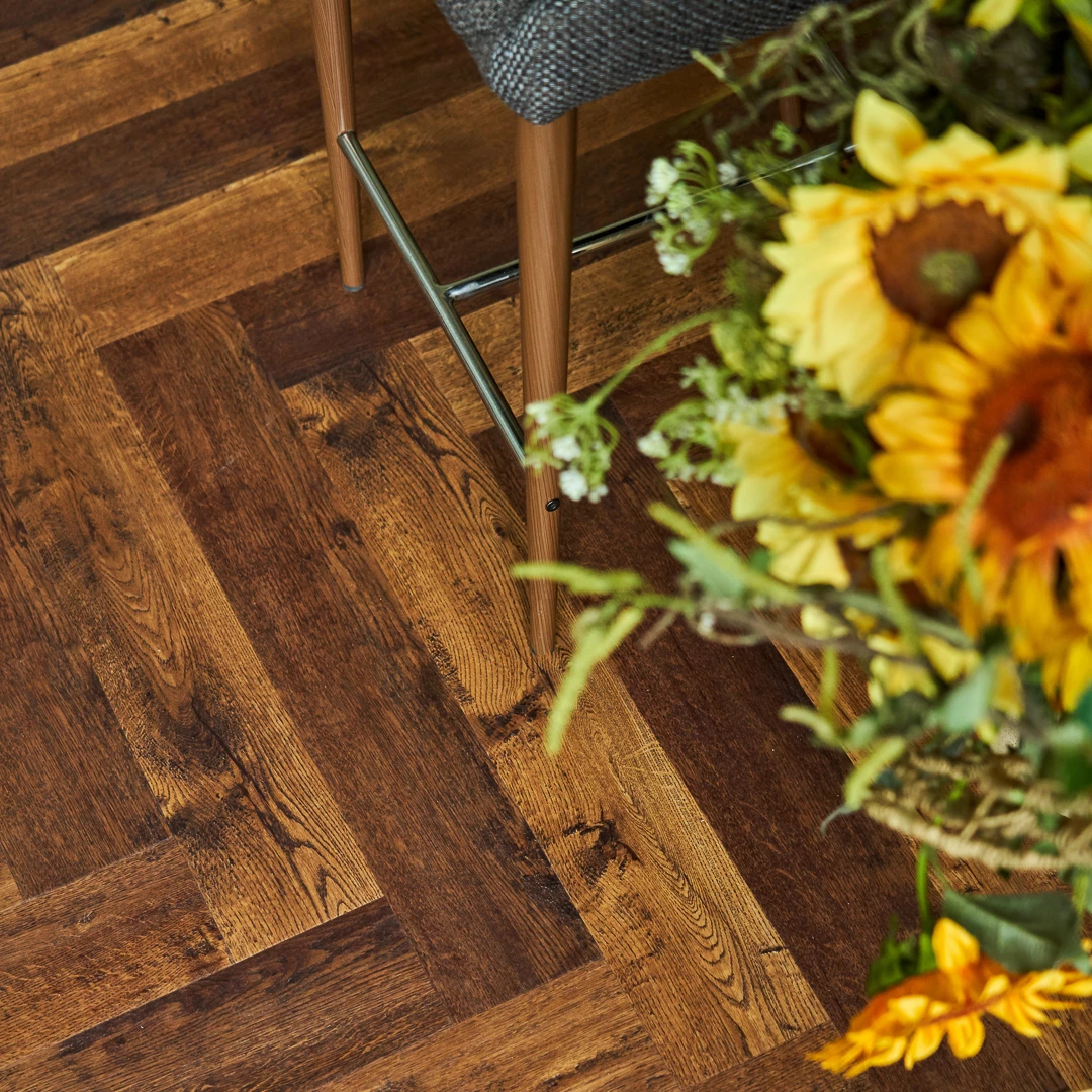 Плитка Vinilam PARQUET HERRINGBONE 6, 5 мм IS11155 Парижский Паркет