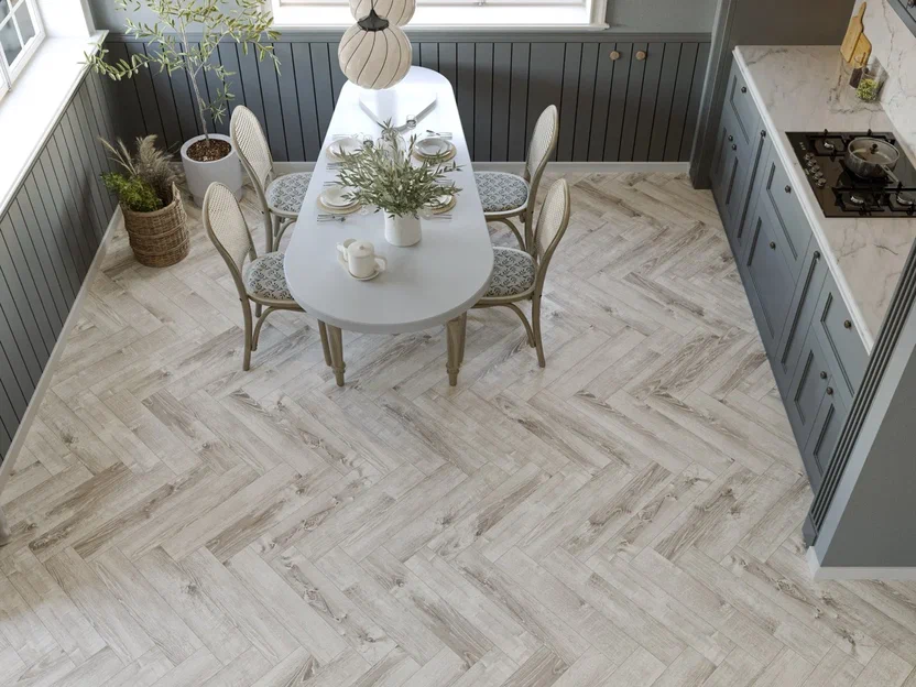 Плитка CronaFloor HERRINGBONE 4, 5 мм ДУБ СТРАСБУРГ