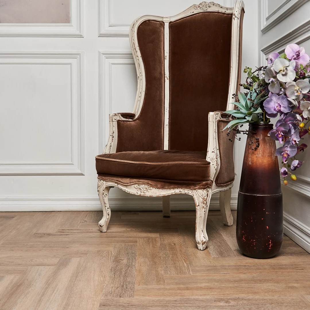 Плитка Vinilam PARQUET HERRINGBONE 6, 5 мм IS11133 Северный Паркет