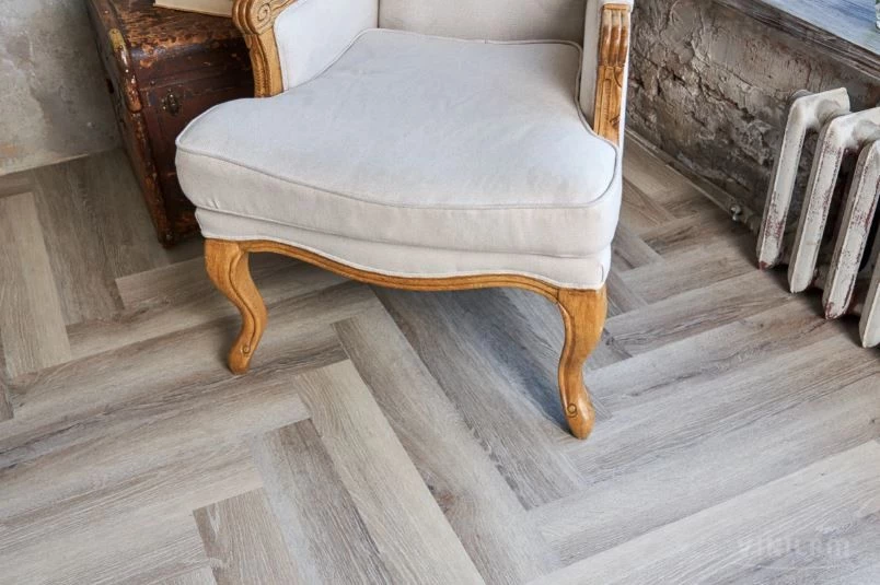 Плитка Vinilam PARQUET HERRINGBONE Glue 2, 5 mm GD11122 Паркет Эрмитаж