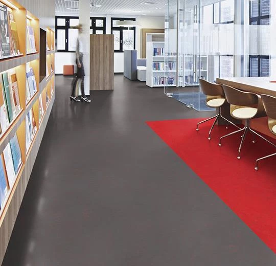 Мармолеум Forbo Concrete 3737 red shimmer