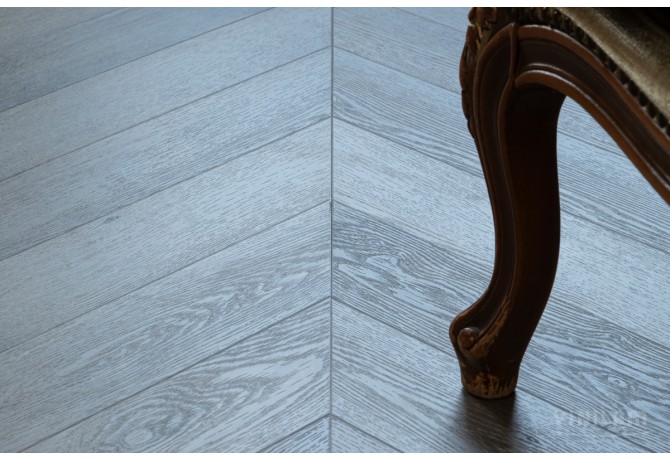 Плитка Vinilam PARQUET CHEVRON 8, 5 mm RI444515CL4 Шеврон Легран
