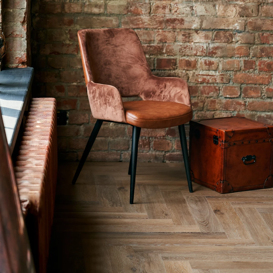 Плитка Vinilam PARQUET HERRINGBONE 6, 5 мм IS11199 Венецианский Паркет