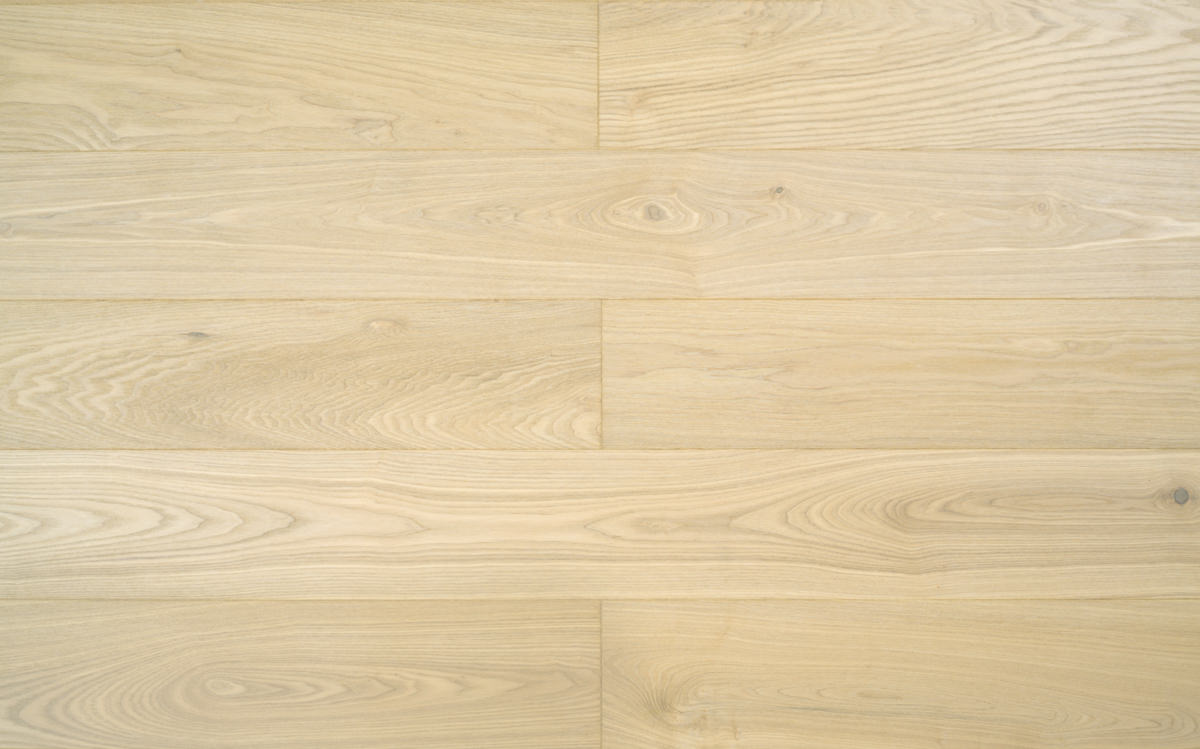 Паркетная доска AmberWood Ясень Нордик Браш Масло