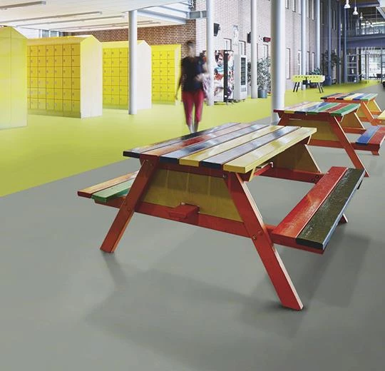 Мармолеум Forbo Concrete 3736 green shimmer