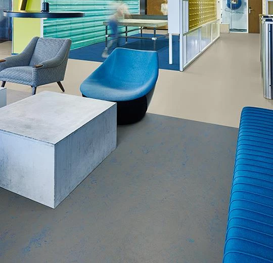 Мармолеум Forbo Concrete 3734 blue shimmer