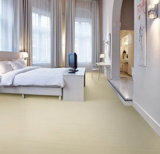 Мармолеум Forbo Striato 3575 white cliffs