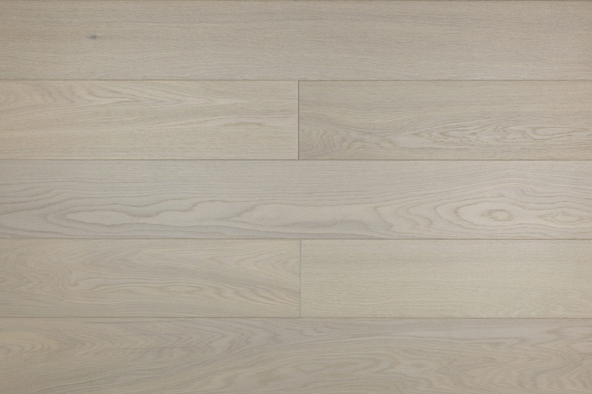 Паркетная доска AmberWood Дуб Слоновая кость Браш Лак