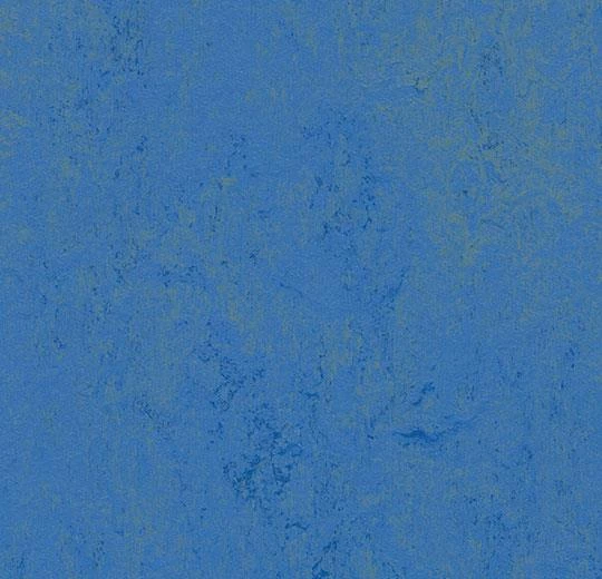 Мармолеум Forbo Concrete 3739 blue glow