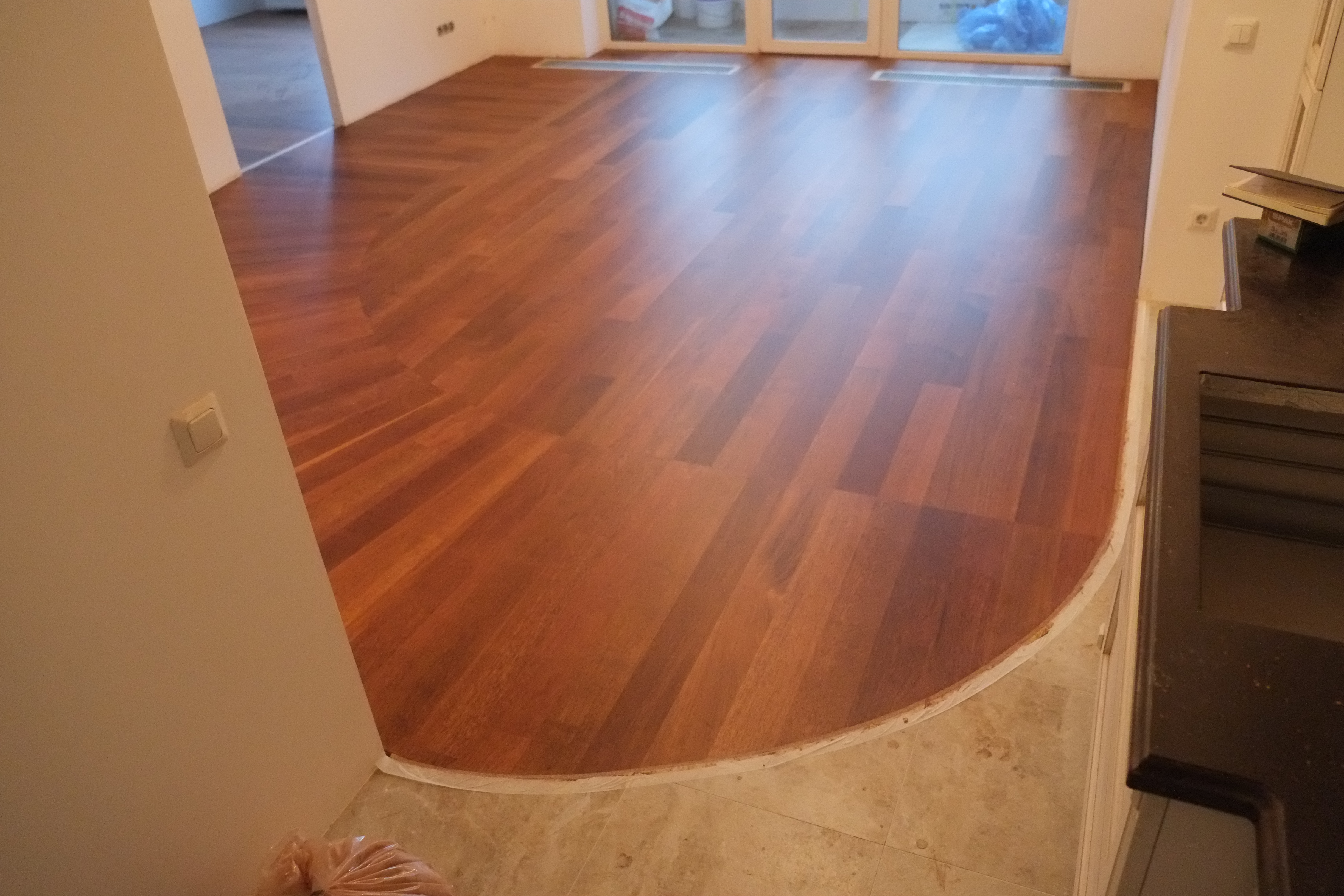 ������� ������� � ���������� ��������� ����� ���������