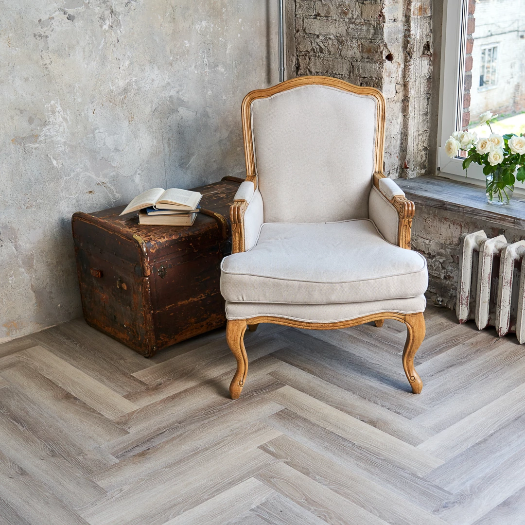 Плитка Vinilam PARQUET HERRINGBONE 6, 5 мм IS11122 Эрамитаж Паркет