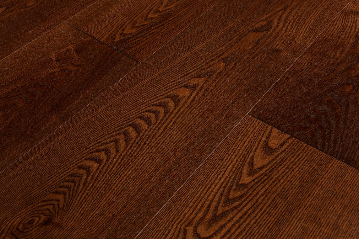 Массивная доска AmberWood Ясень Шоколад Браш лак