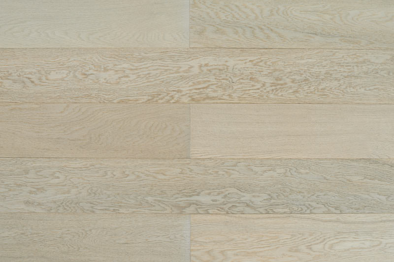 Паркетная доска AmberWood Дуб Капучино Браш Лак