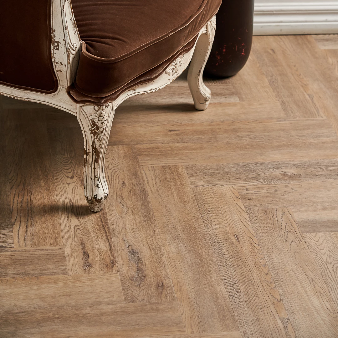 Плитка Vinilam PARQUET HERRINGBONE 6, 5 мм IS11133 Северный Паркет