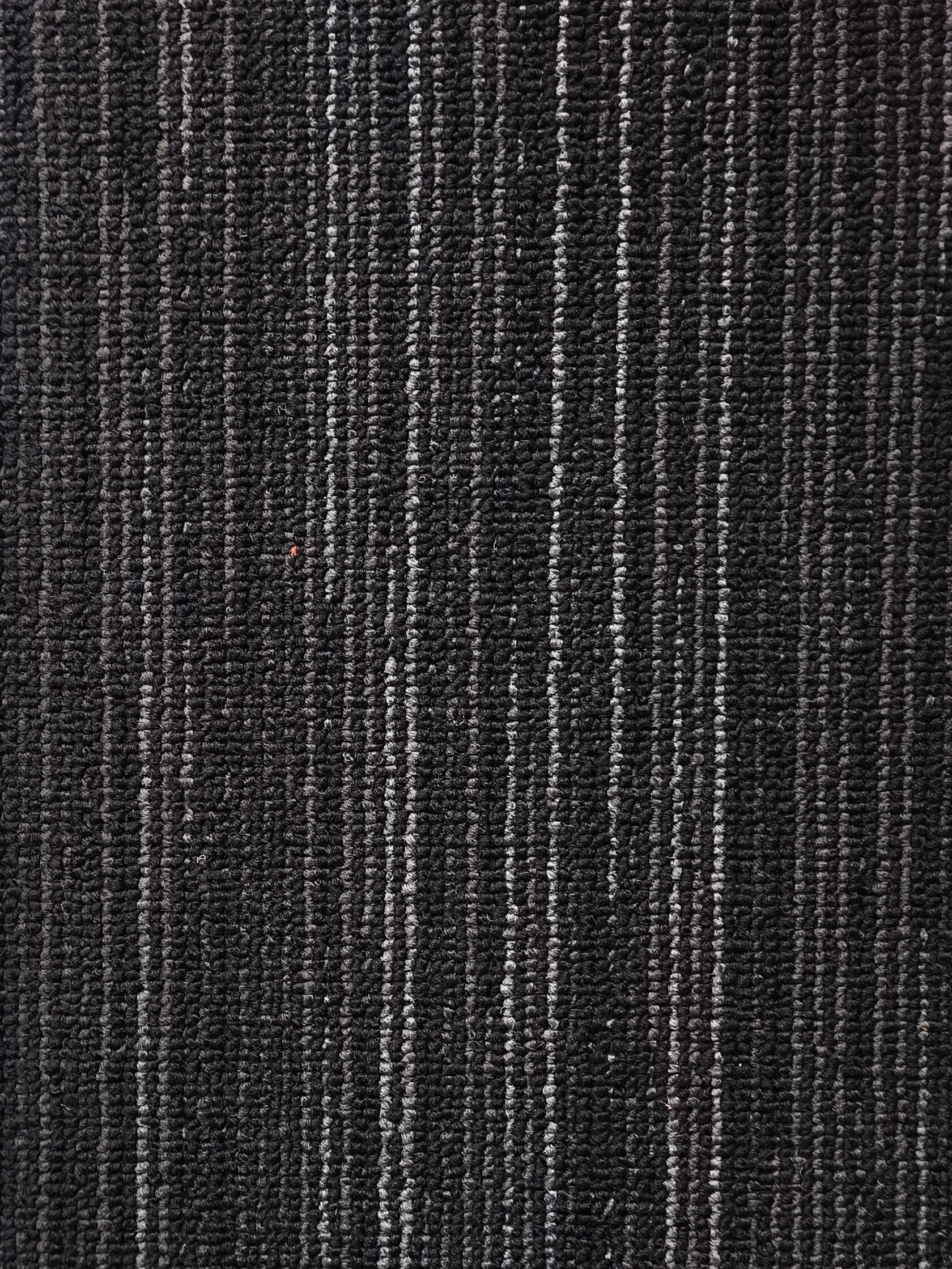 Коммерческая ковровая плитка Associated Weavers Metro 99