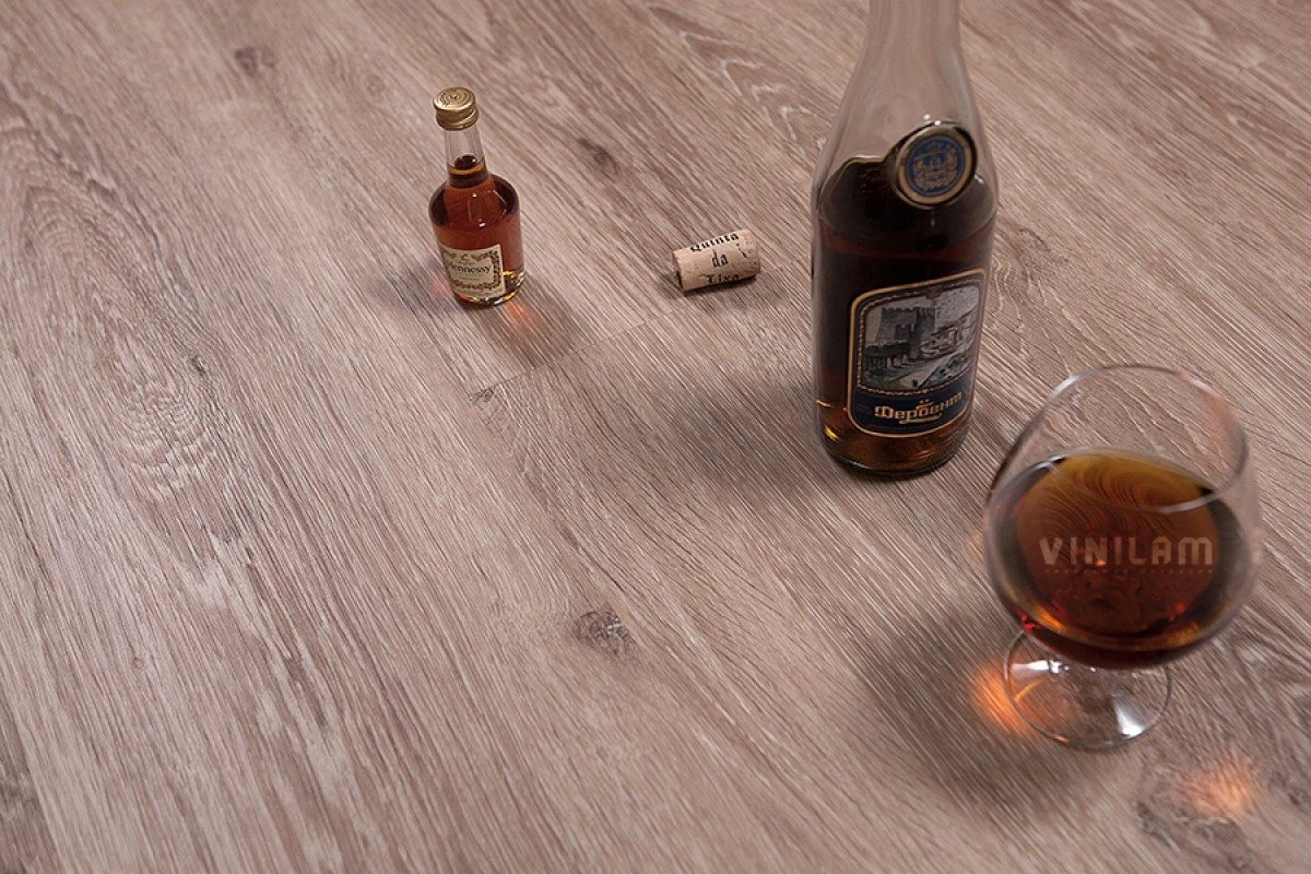 Плитка Vinilam CORK 7 мм 04-018 Дуб Брюссель