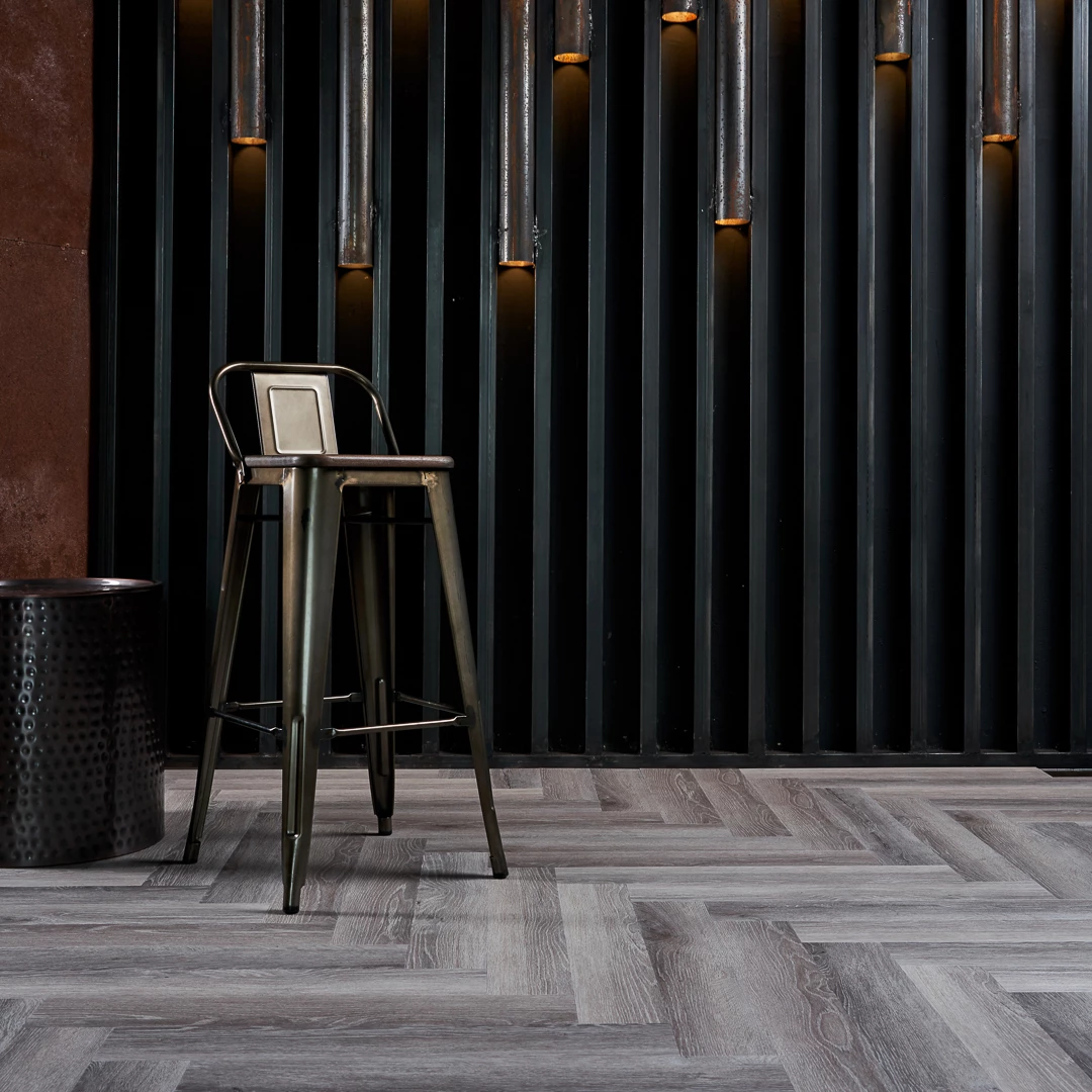 Плитка Vinilam PARQUET HERRINGBONE 6, 5 мм IS11144 Микеланджело Паркет